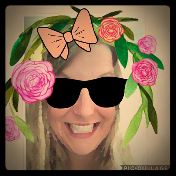 Meet your Posher, Kelsey - Picture 1 of 1